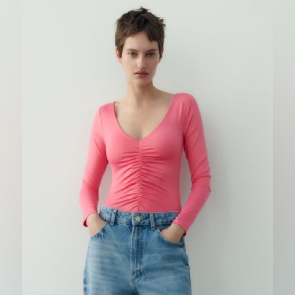 ZARA Long sleeve Bodysuit pink size M